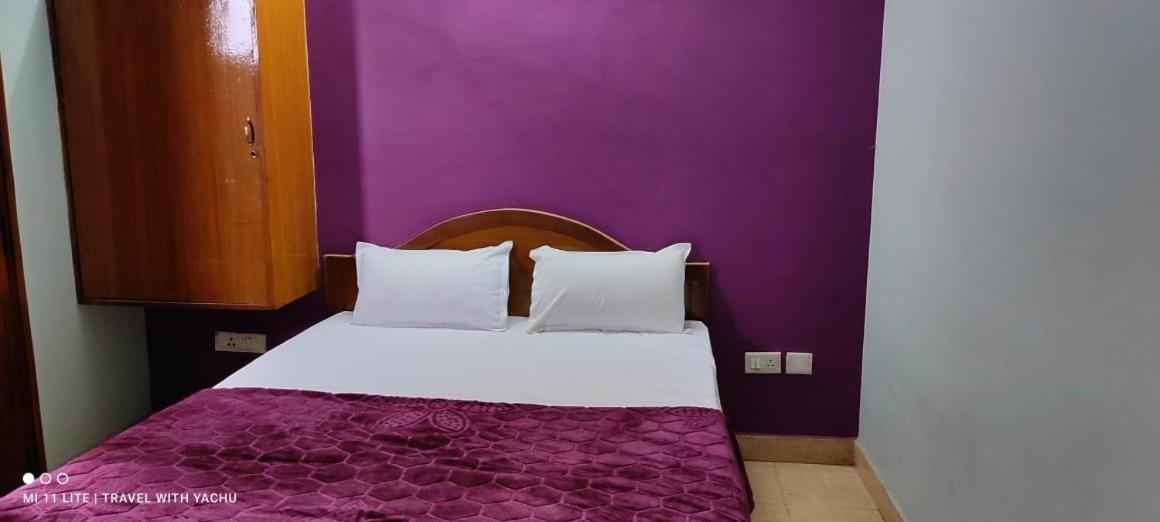 Hotel Nakshatra Ooty Esterno foto
