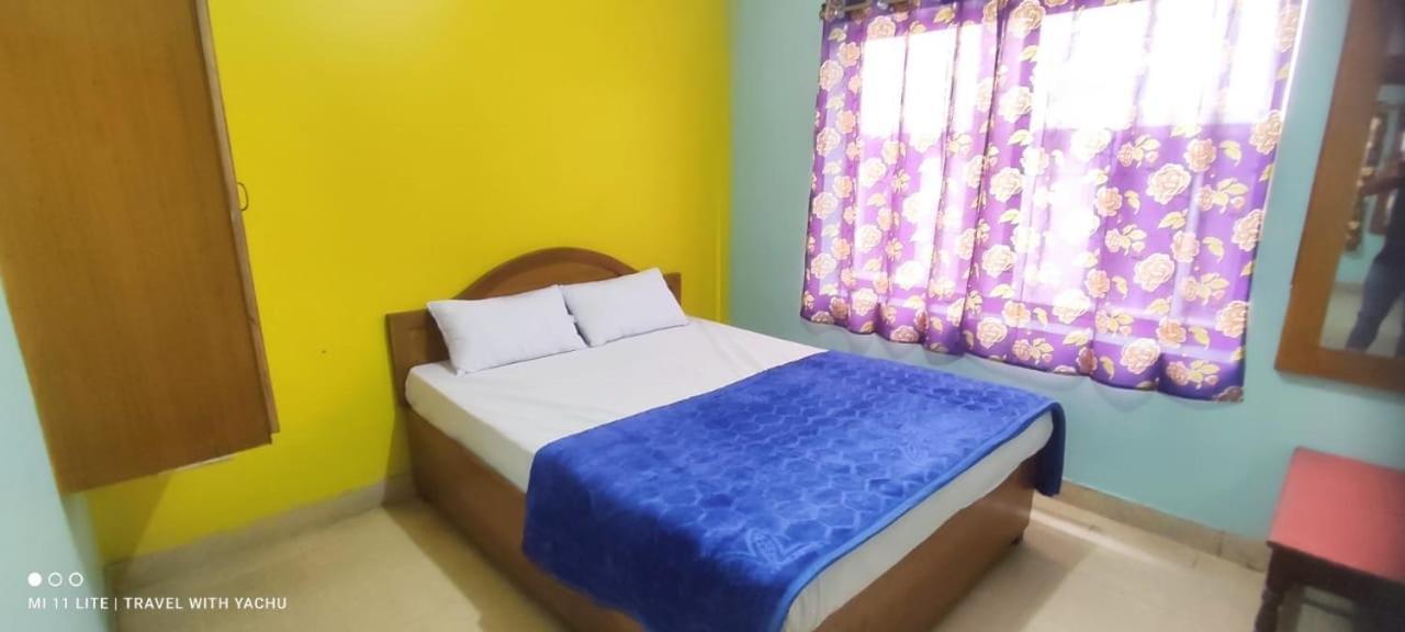 Hotel Nakshatra Ooty Esterno foto