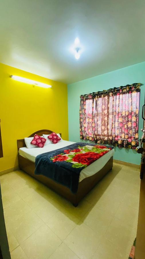 Hotel Nakshatra Ooty Esterno foto