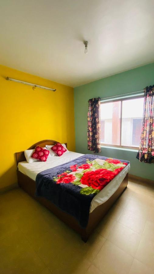 Hotel Nakshatra Ooty Esterno foto